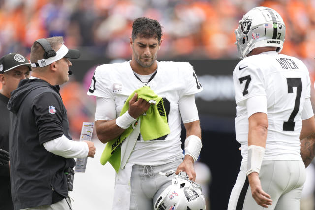 Garoppolo won't play against Chargers, leaving Raiders starting QB a  mystery - The Daily Reporter - Greenfield Indiana