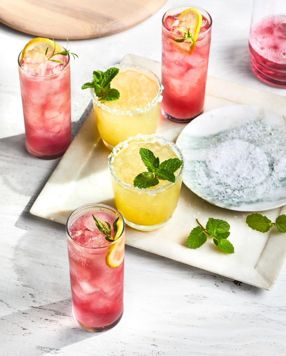 Tarragon-Hibiscus Spritzer