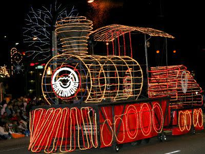 <p>Gatlinburg Convention and Visitors Bureau</p> The Gatlinburg Express delights spectators watching the annual Gatlinburg Fantasy of Lights Christmas Parade.