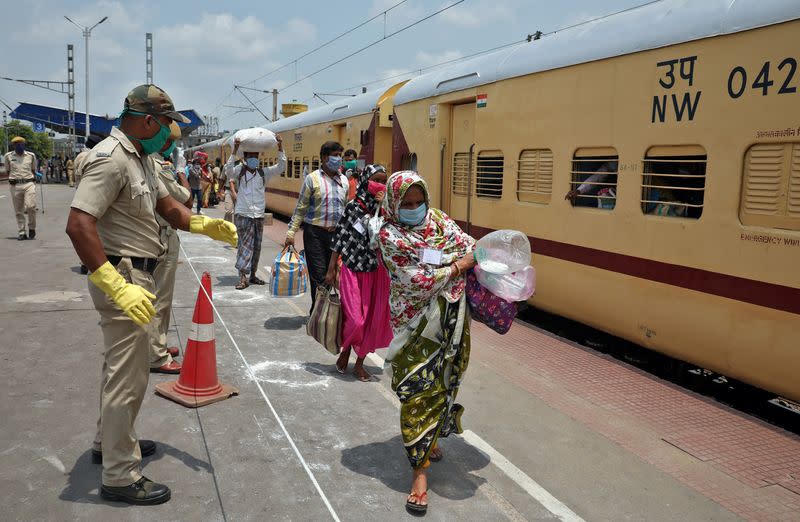 Outbreak of coronavirus disease (COVID-19) on outskirts of Kolkata