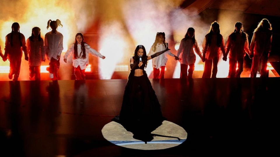 PHOTO: Becky G performs 'The Fire Inside' from 'Flamin' Hot' during the 96th Annual Academy Awards, Mar. 10, 2024, in Hollywood. (Mike Blake/Reuters)