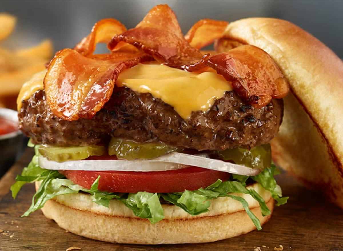 Longhorn Steakhouse LH Burger