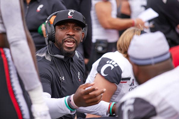 Greg Scruggs coached the defensive line for the University of Cincinnati in 2020 and 2021 and was an assistant with the New York Jets this season. He will become UW's new defensive line coach, a source confirmed.
