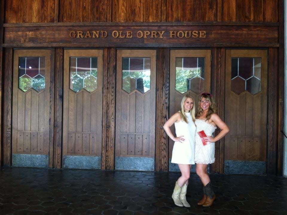 Rachel Koller Croft (right) visits Nashville with friend Elizabeth Mansholt in 2013.