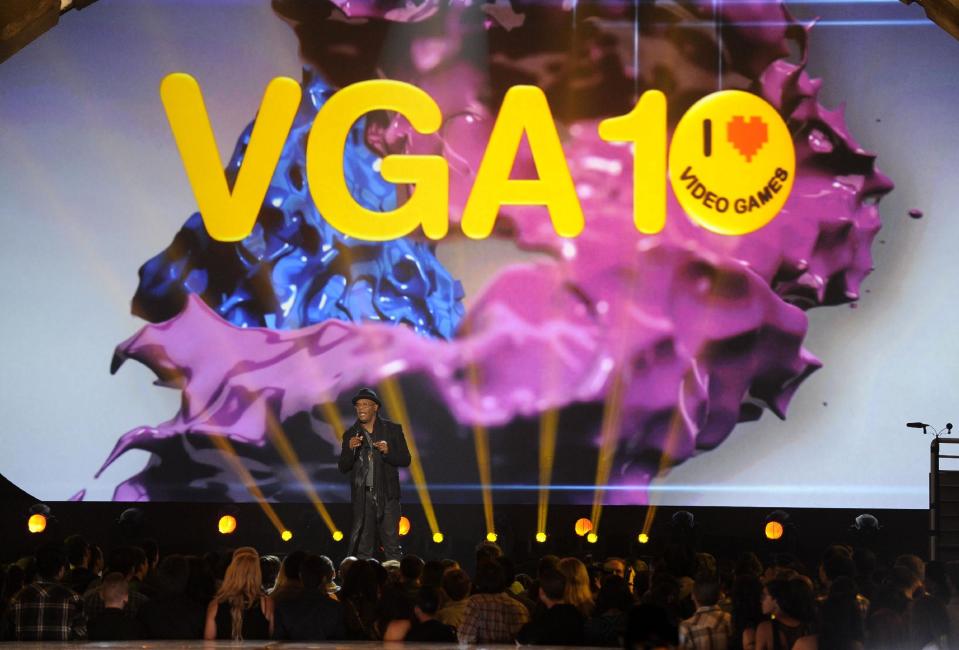 Host Samuel L. Jackson speaks onstage at Spike's 10th Annual Video Game Awards at Sony Studios on Friday, Dec. 7, 2012, in Culver City, Calif. (Photo by Chris Pizzello/Invision/AP)