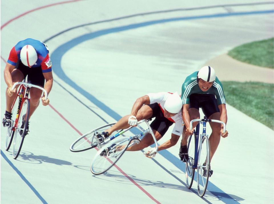 These Amazing Cycling Photos Will Send You Back in Time