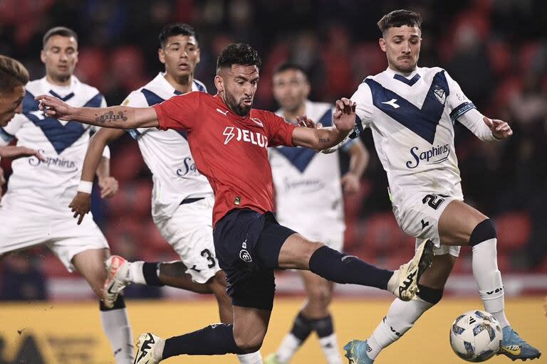 Mauricio Isla no continuará en Independiente