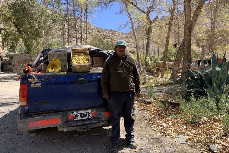 Vendedor ambulante de los cerros salteños