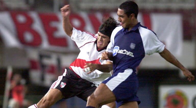 River y Talleres compartieron el grupo 7 de la Copa Libertadores de 2002