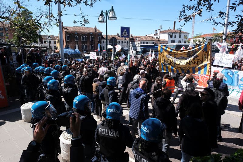 Protest against the introduction of the registration and tourist fee to visit the city of Venice