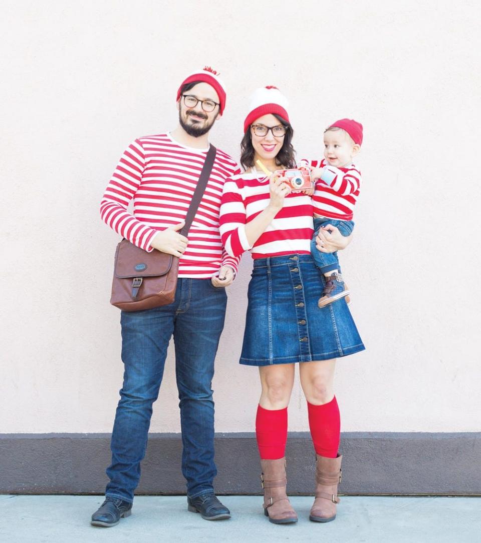 DIY Where's Waldo Family Costume