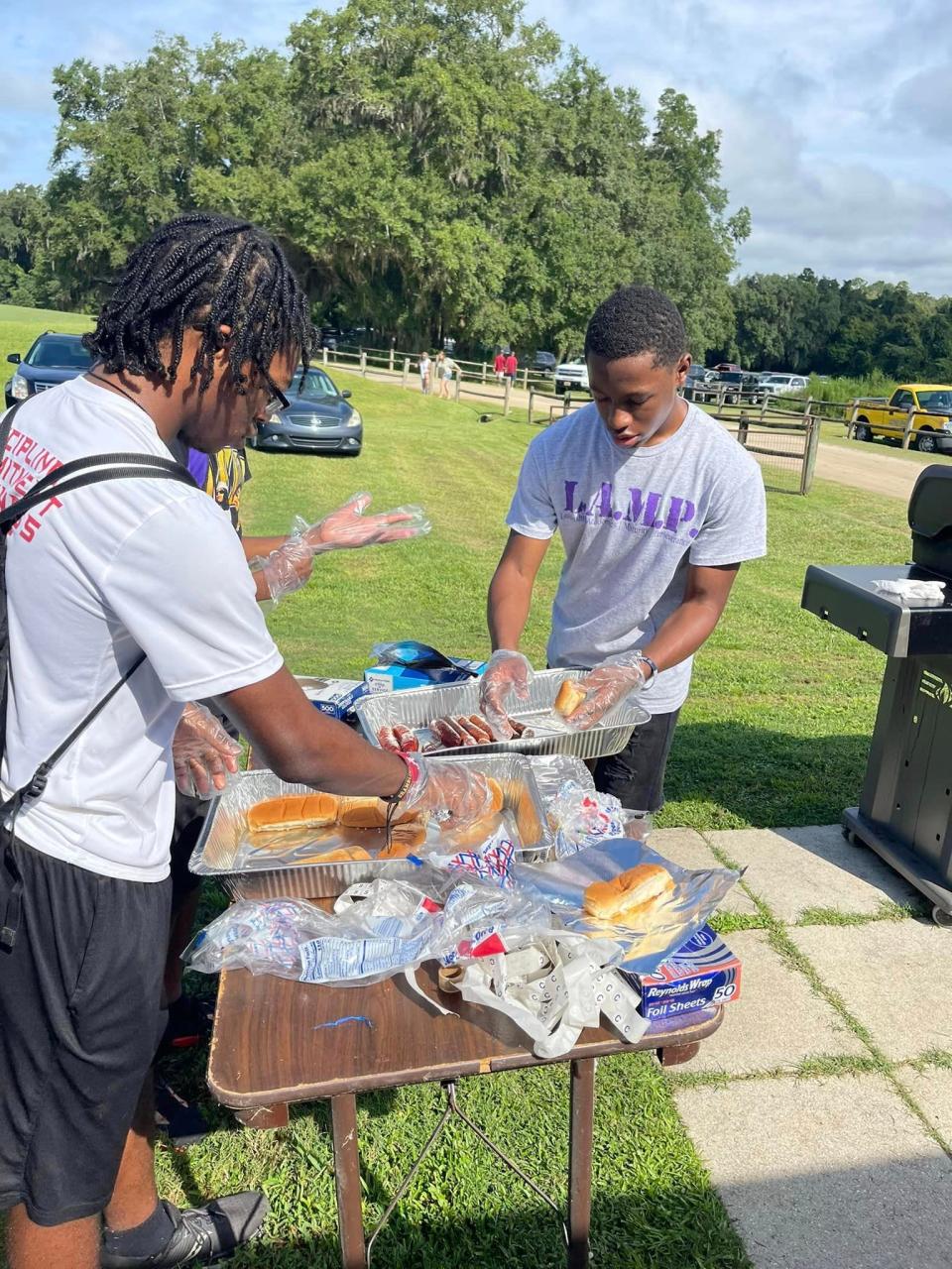 Through their Feeding Families Program, Carter's Corner partners with Farm Share to distribute food to the community.