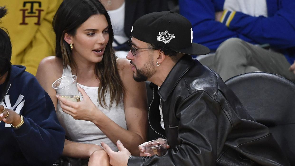 celebrities at the los angeles lakers game