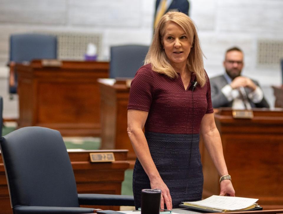 Sen. Tracy McCreery, D-St. Louis, introduces her new legislative assistant on the first day of the 2024 Legislative Session.