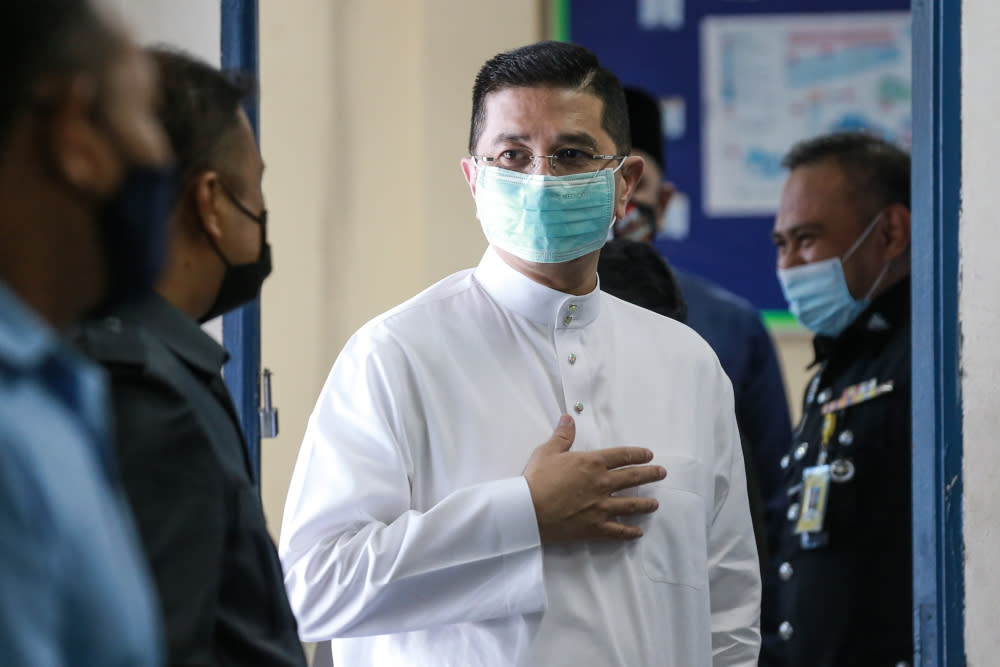 Gombak MP Datuk Seri Mohamed Azmin Ali visits the Hulu Kelang police station located in his constituency, March 5, 2021. — Picture by Ahmad Zamzahuri