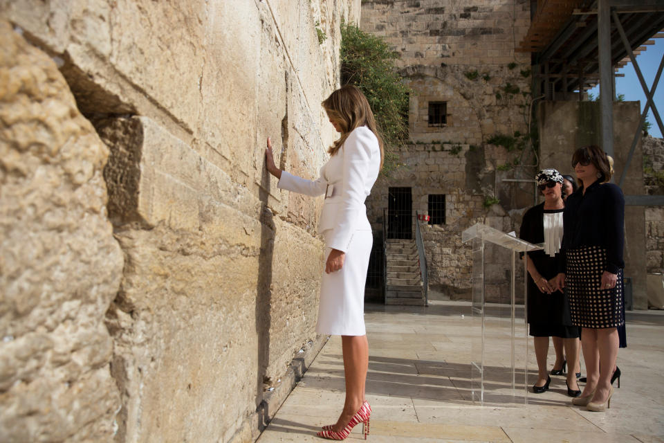 U.S. first lady Melania Trump prays as she touches the Western Wall, Judaism's holiest prayer site, in Jerusalem's Old City May 22, 2017. (Photo: POOL New / Reuters)