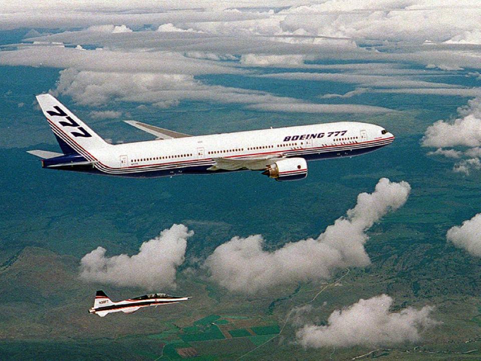 Boeing 777