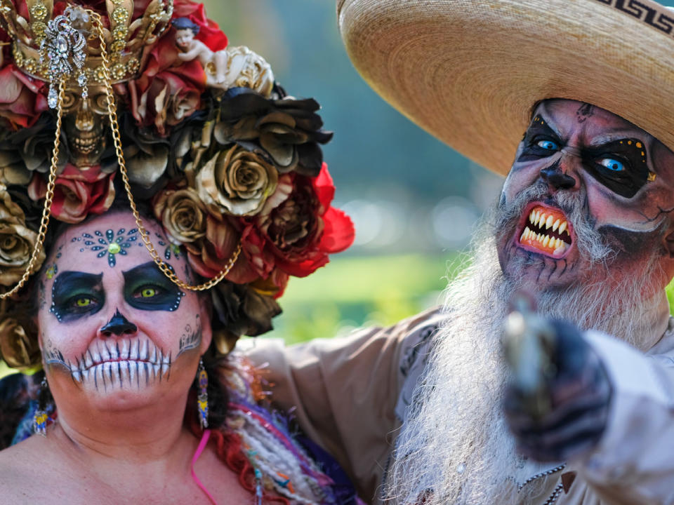 Tag der Toten: Mexiko gedenkt der Verstorbenen mit einer Parade