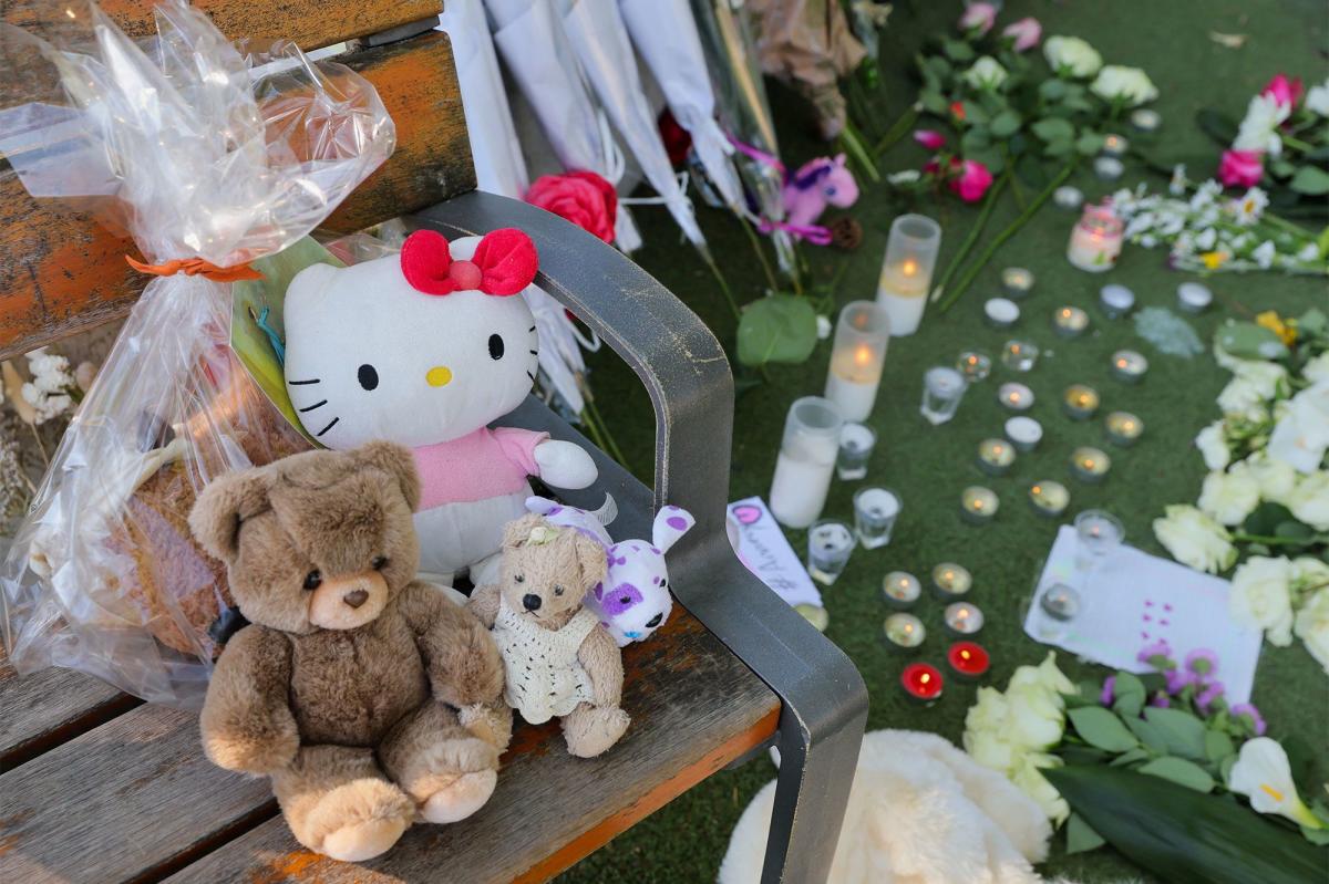 Annecy. Les peluches en forme de pénis à la fête foraine ne font