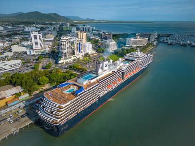 Westerdam calls Cairns