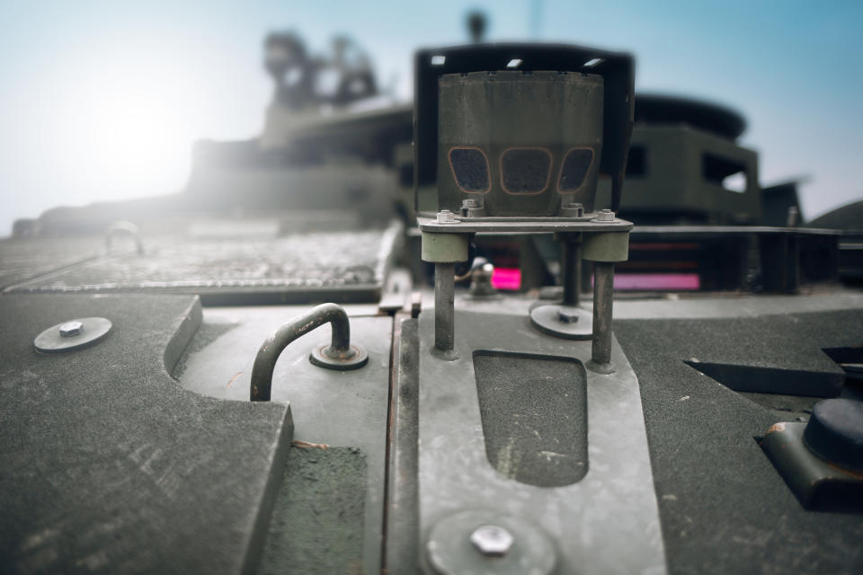 Sensor de radar de un vehículo militar blindado de transporte de tropas (Getty Creative)