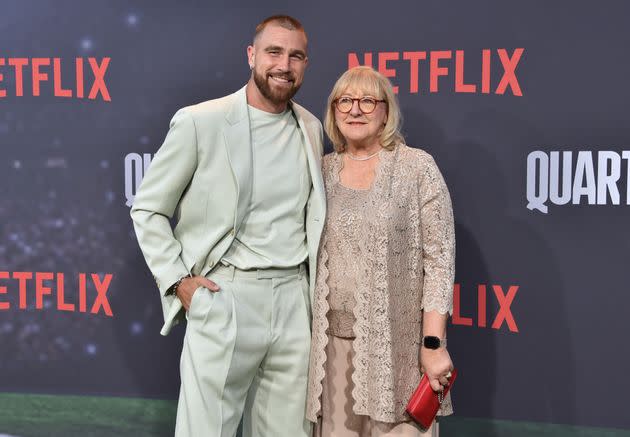 Travis Kelce (left) and his mom, Donna Kelce.