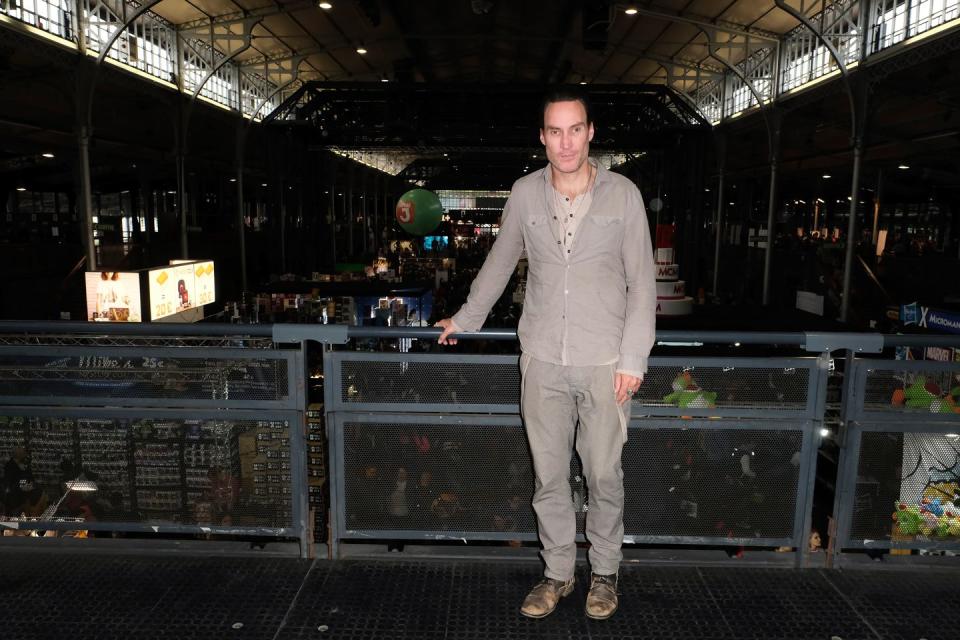 paris, france october 25 actor callan mulvey attends comic con paris at grande halle de la villette on october 25, 2019 in paris, france photo by laurent viteurgetty images