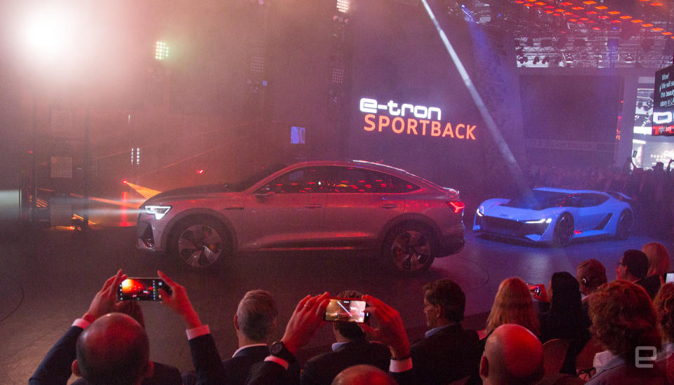 Audi E-Tron Sportback tease