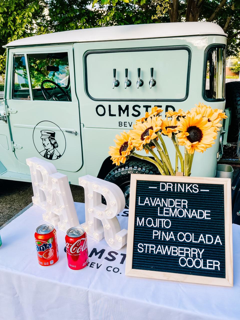 Olmsted Beverage Company provides craft mocktails to a baby shower for 850 guests at World’s Fair Park, Aug. 13, 2020.