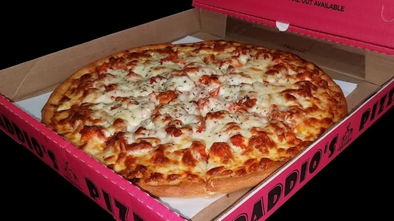 Daddio's pizza in red box