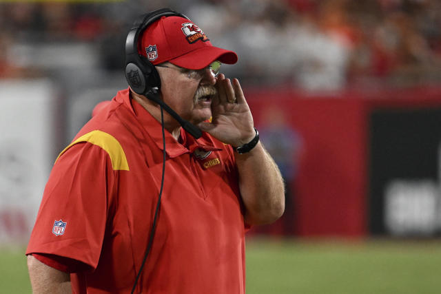 Chiefs do about-face after Colts letdown in blowout of Bucs - The San Diego  Union-Tribune