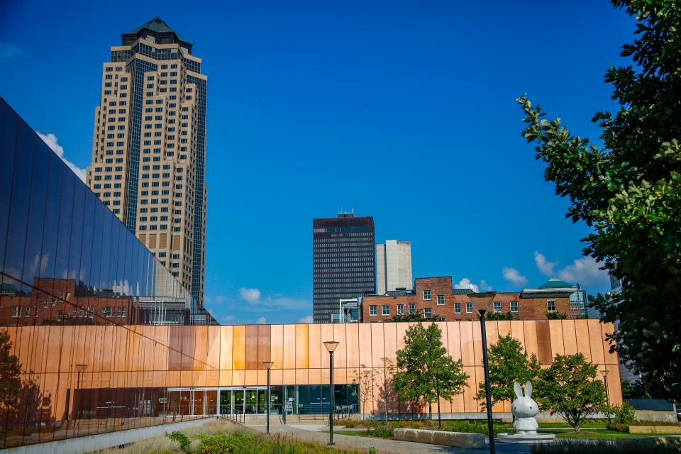 A view of the Des Moines Public Library's central branch.