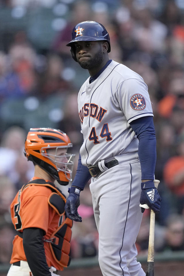 José Altuve hits grand slam on 2-homer night, Astros beat Giants