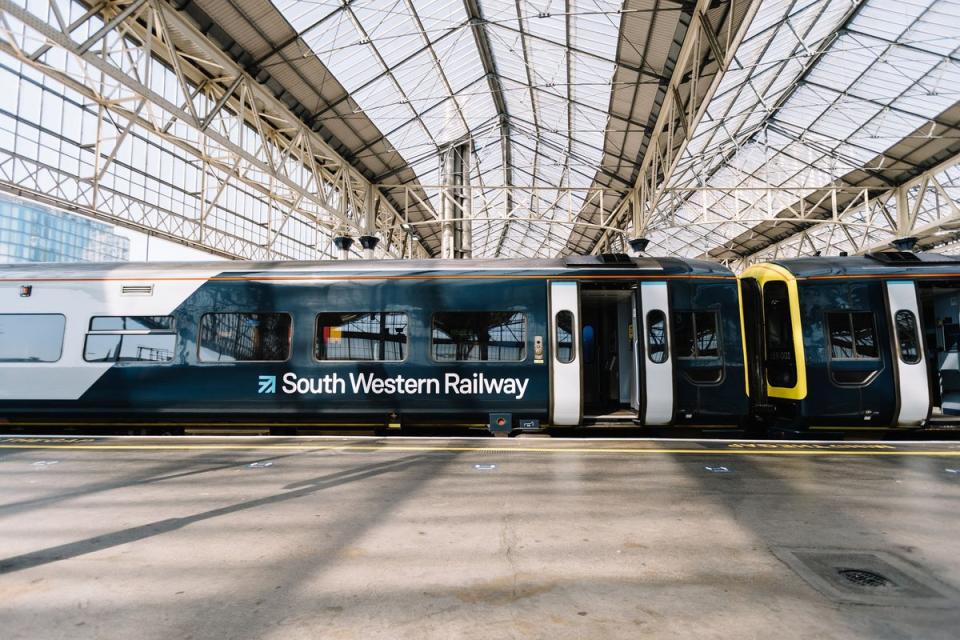 A South-Western train at Waterloo (Southwest)