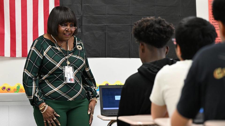 Linda Carnes has been a teacher in Manatee County for 50 years. She started teaching English to children at Sugg Middle School. Now she teaches freshmen at Palmetto High. She taught prepositions to her class on Wednesday, May 8, 2024.