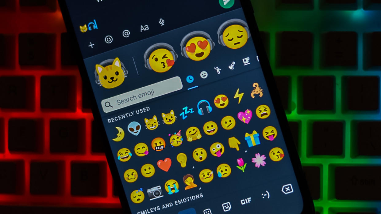  Emoji Kitchen for Slack on Android 