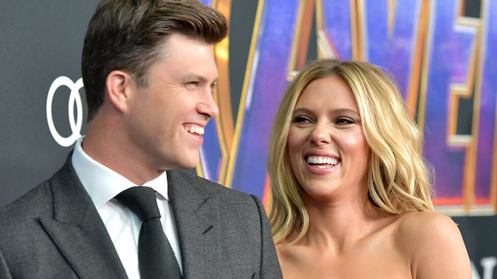 Colin Jost and Scarlett Johanssonengaged