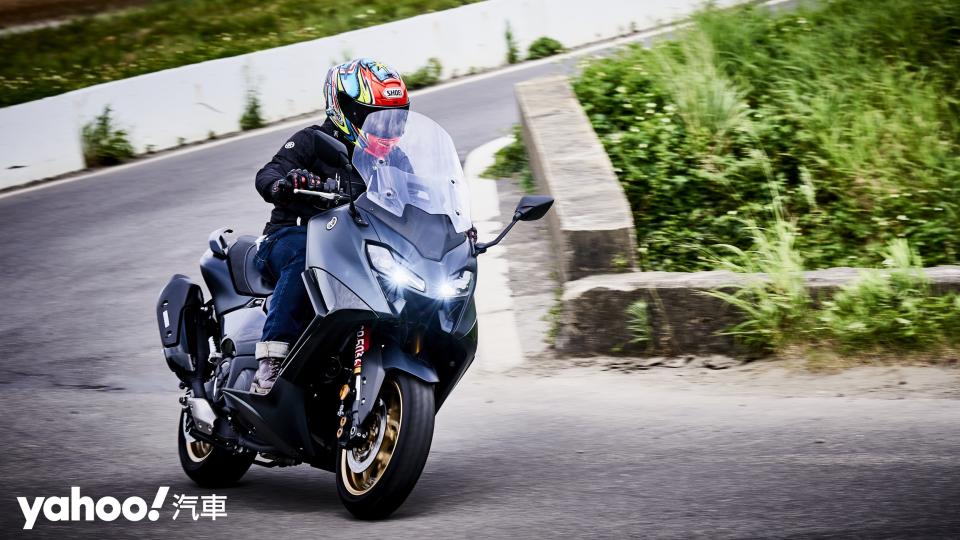 2022年式Yamaha TMAX 560 Tech MAX