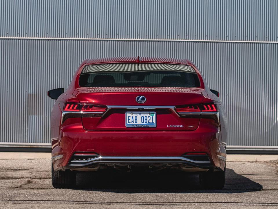 View Photos of the 2019 Lexus LS500h Hybrid