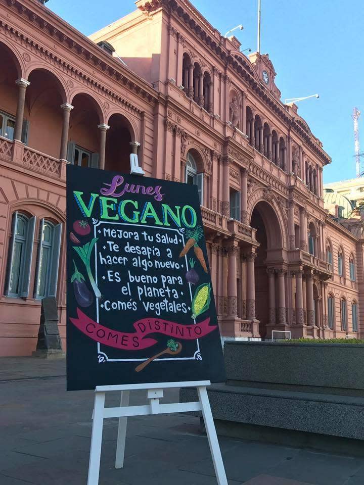 The idea to go vegan came from the top of the Argentinian government (Fernando de Andreis)