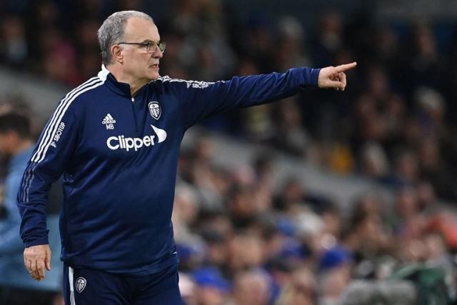 Perfil del entrenador Marcelo Bielsa, “el loco” que llegó a