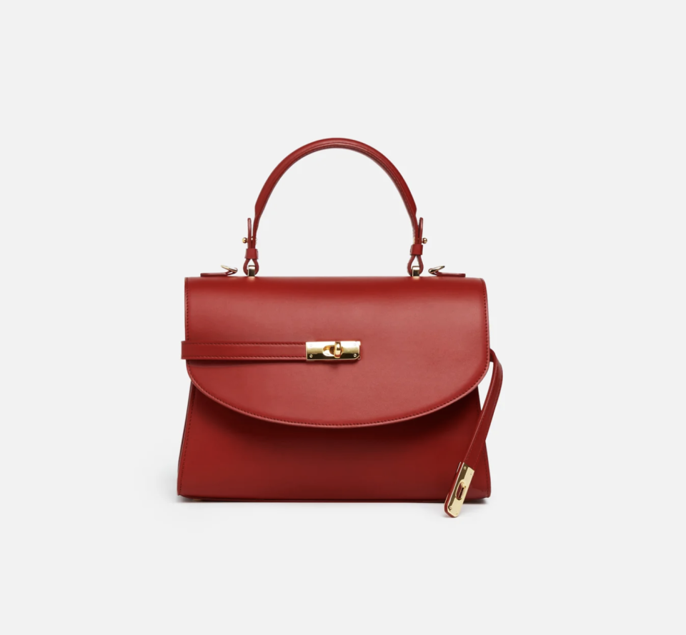 <p><a href="https://go.redirectingat.com?id=74968X1596630&url=https%3A%2F%2Fsilverandriley.com%2Fproducts%2Fnew-yorker-bag-in-soho-red&sref=https%3A%2F%2Fwww.harpersbazaar.com%2Ffashion%2Ftrends%2Fg37851117%2Fbest-everyday-bags-according-to-bazaar-editors%2F" rel="nofollow noopener" target="_blank" data-ylk="slk:Shop Now;elm:context_link;itc:0;sec:content-canvas" class="link ">Shop Now</a></p><p>New Yorker Bag</p><p>silverandriley.com</p><p>$995.00</p><span class="copyright">Silver & Riley</span>