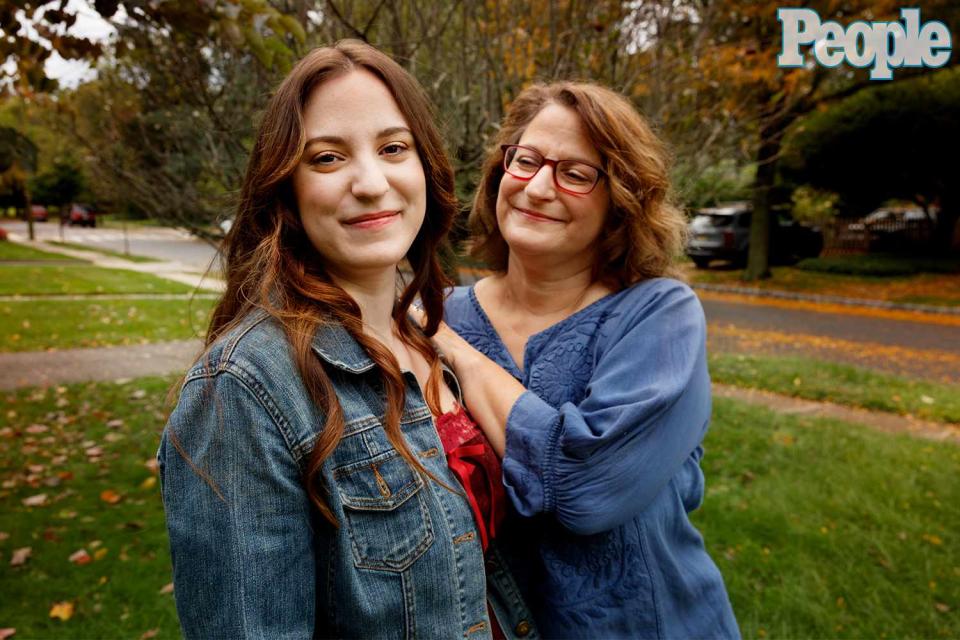 <p><a href="https://www.instagram.com/elinorcarucci/">Elinor Carucci</a></p> Rocky Pond Books publisher Lauri Hornik and her daughter Ruby in October 2023.