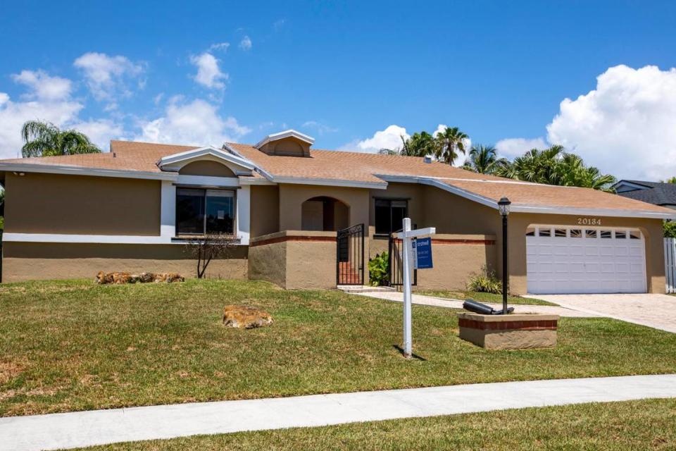 Alquileres y precios de compra de viviendas en Miami están obligando a residentes a buscar otras opciones más económicas fuera de la Florida.