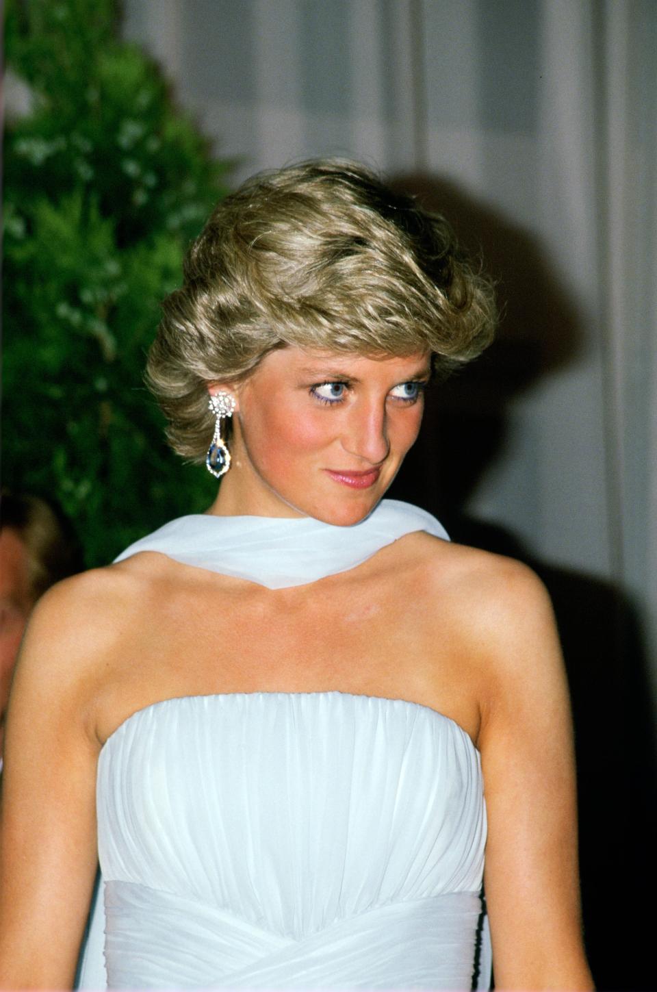 7 beauty products worn by Princess Diana