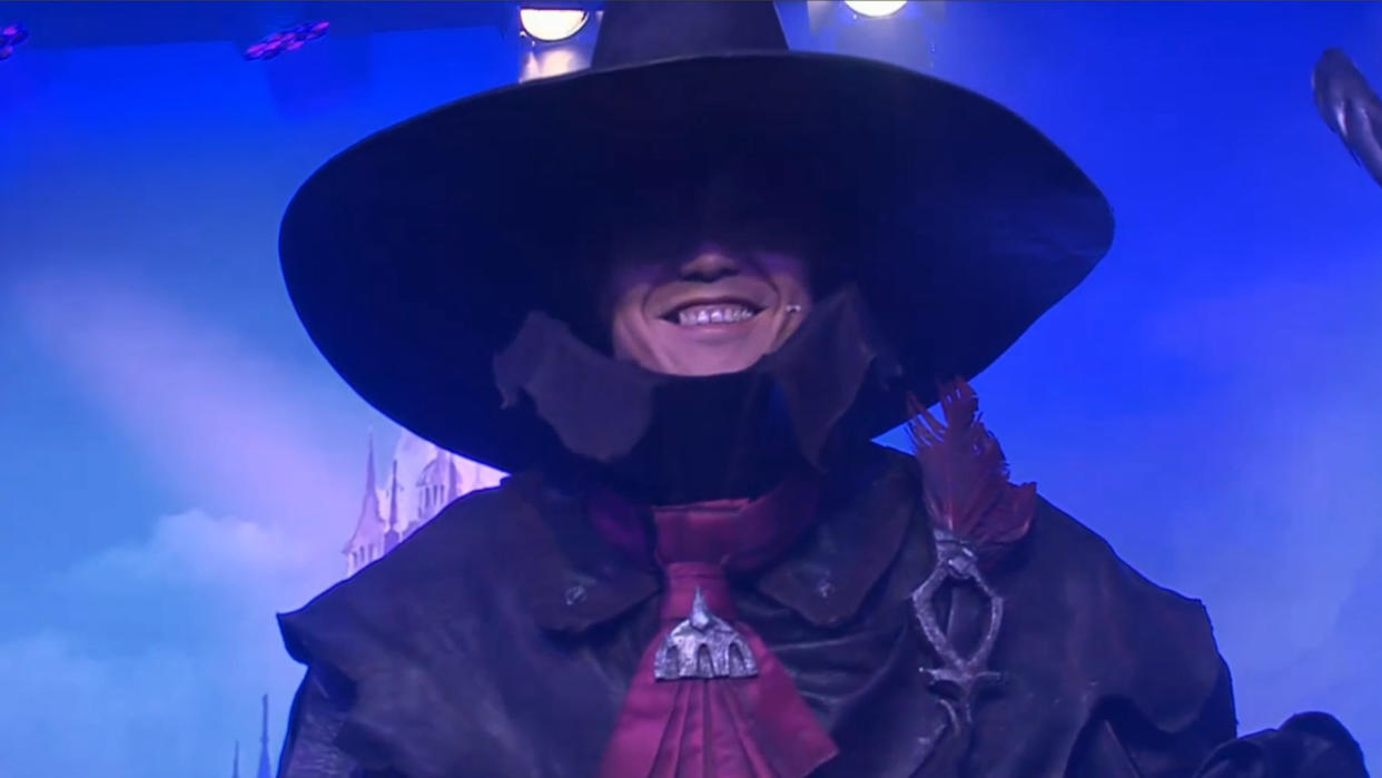  Final Fantasy 14 director Naoki Yoshida in black mage cosplay 