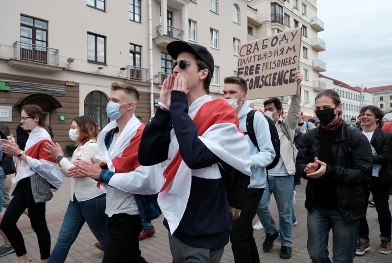 Students protest against presidential election results in Minsk