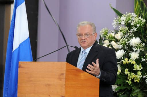 The coordinator of the Commission for the Truth and the Reconciliation (CVR), Guatemalan Eduardo Stein delivers a speech during the ceremony to present their final report on the facts related to the coup that ousted president Manuel Zelaya, in Tegucigalpa, on July 7