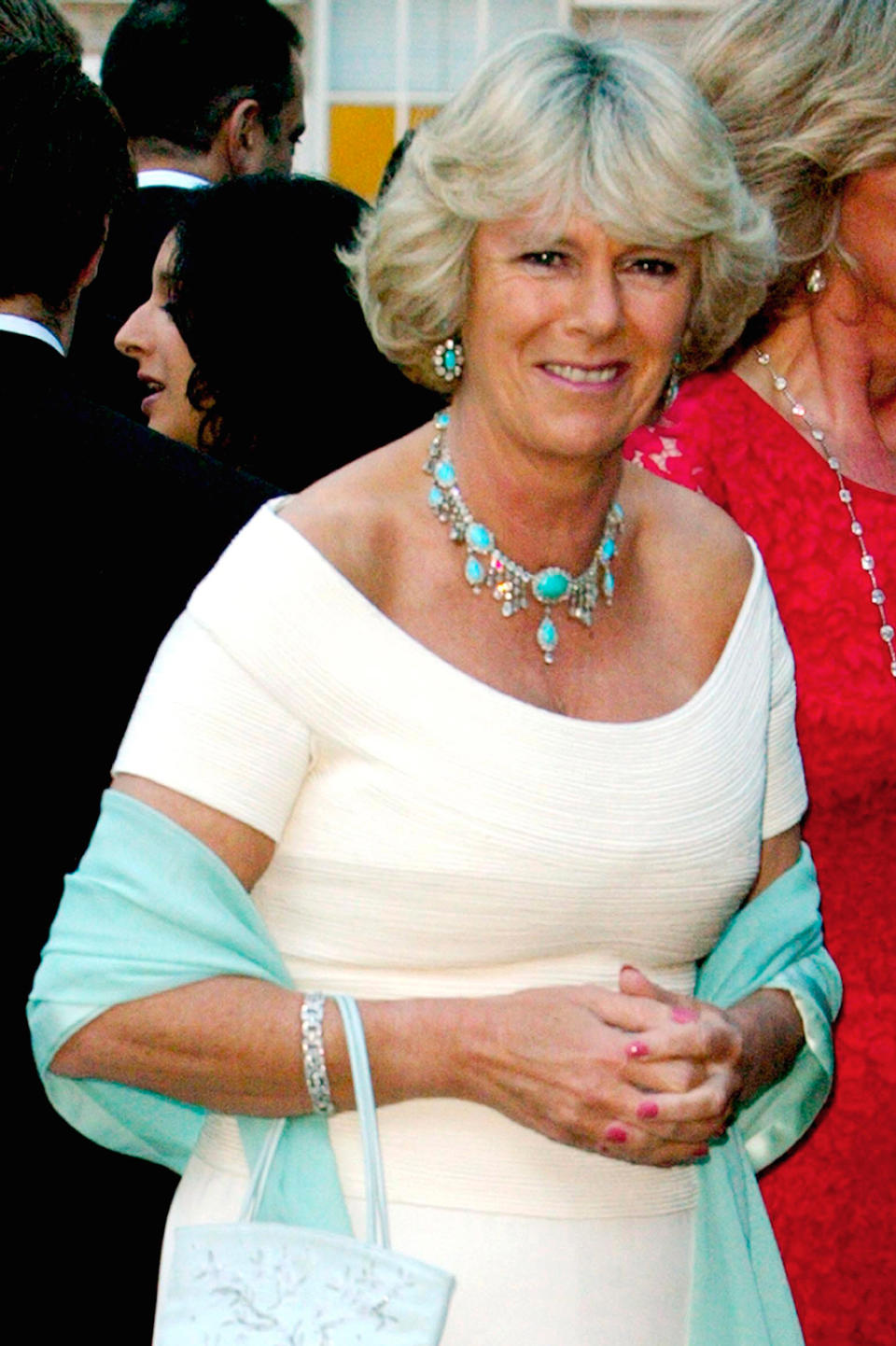 Le look de Camilla Parker Bowles en 2002