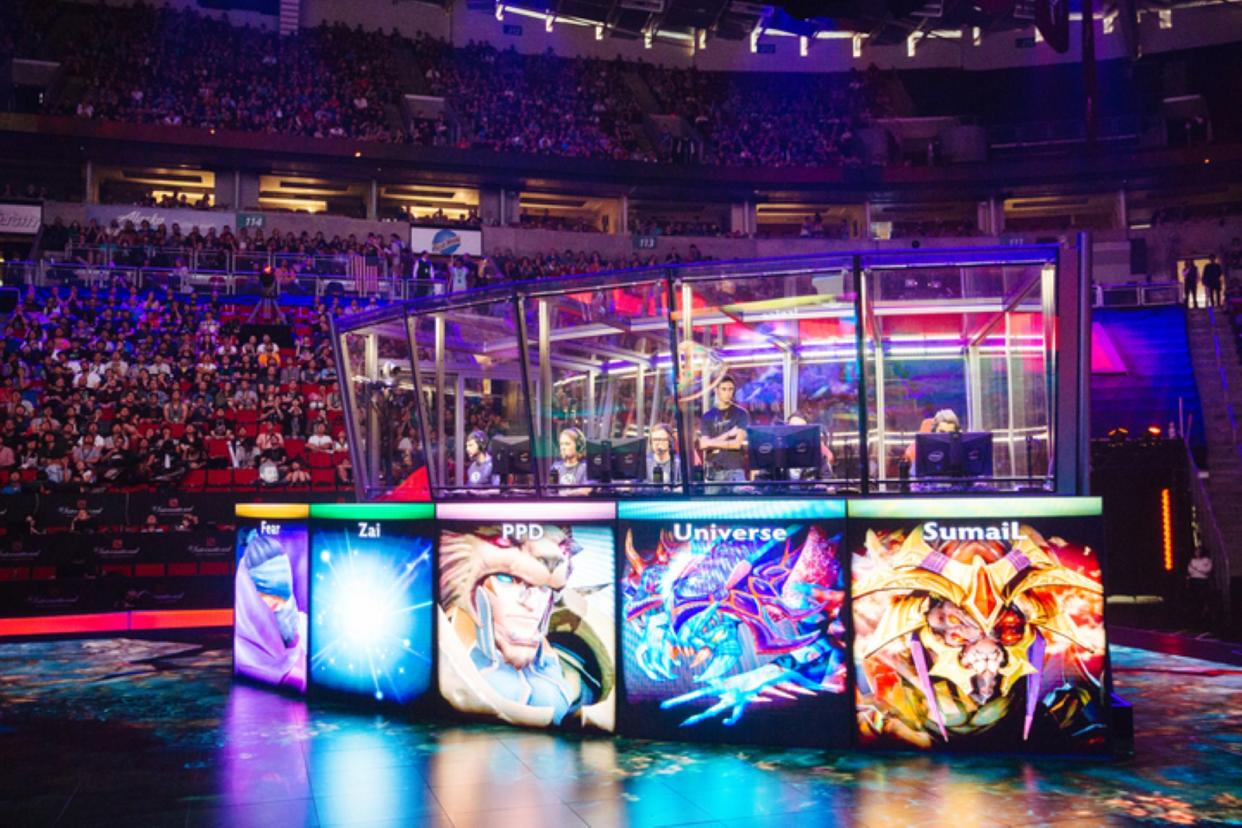 Dota 2 developer Valve Software has announced that the iconic soundproof booths will be making a return in The International 2023 after being absent from last year's tournament in Singapore. (Photo: Valve Software)